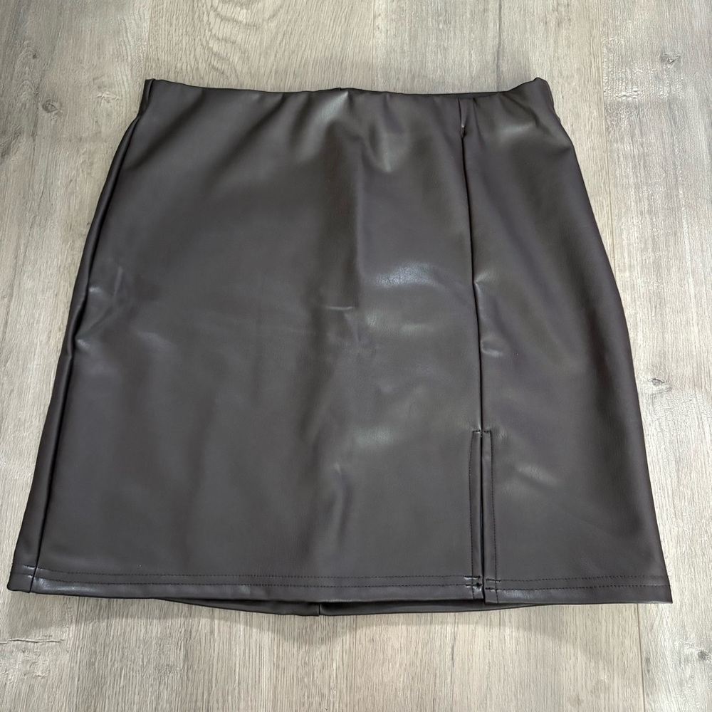 Love Finn Brown Mini Pencil Skirt - sz. Small